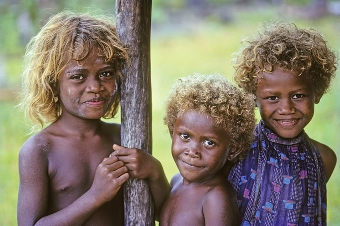 Melanesians, black and blond people of Australia (Photos)