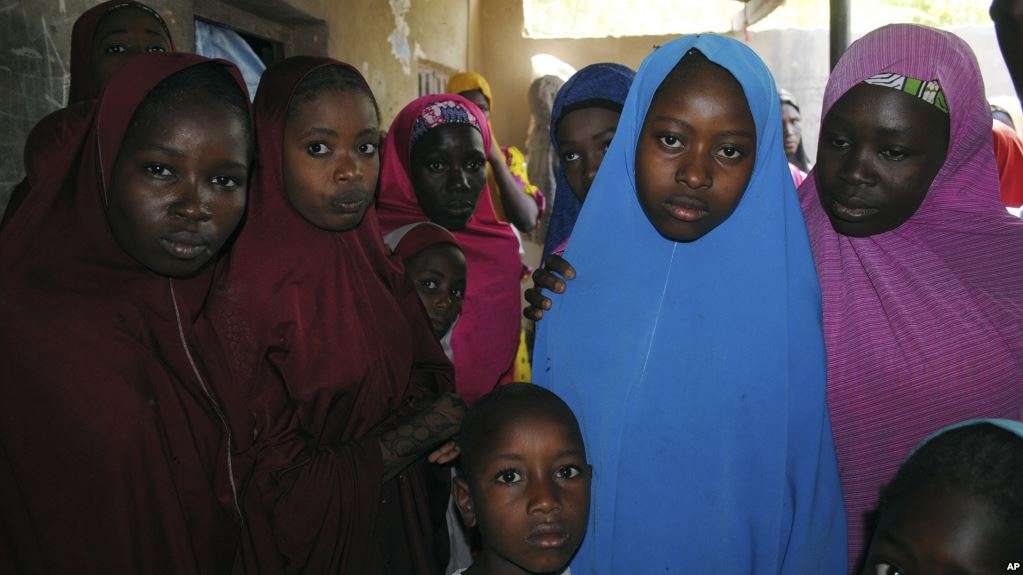 In Dapchi, President Buhari pledges the release of schoolgirls