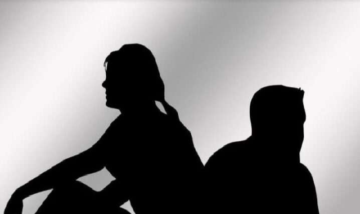 my husband is forcing me to sleep with rich men