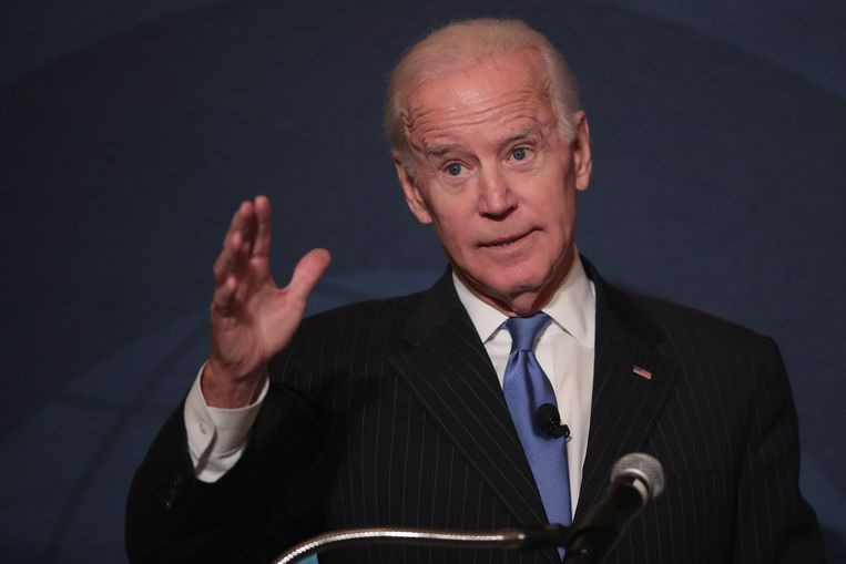 Due to the economic crisis caused by the pandemic, Joe Biden said aid priority would be given to businesses owned by African, Latin Americans, Asians, Native Americans, and women.