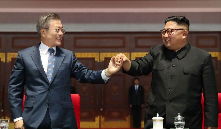 Algeria has hosted delegates from North Korea and South Korea as part of a thaw in relations between the two long-time enemies.