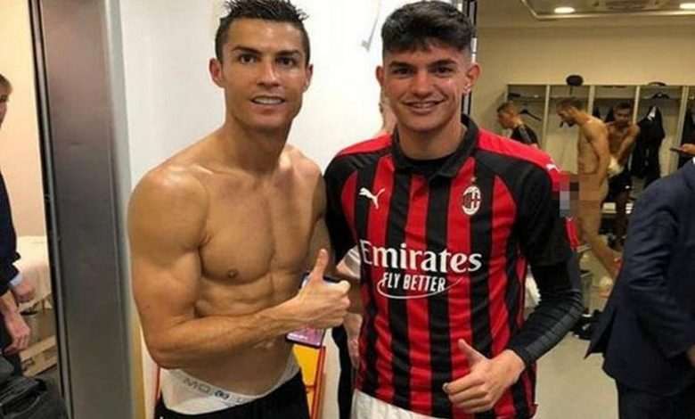 Bellanova unintentionally shares photo but Chiellini is in full regalia
