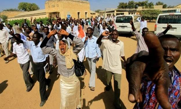 Sudanese protest against rising prices of bread