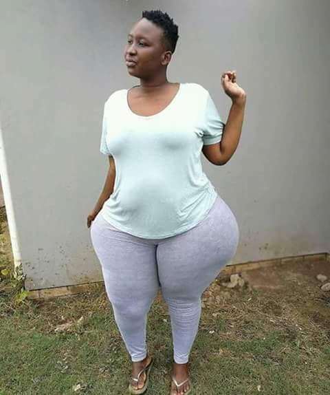 Huge hips: see the twins sister of Eudoxie Yao, biggest hips in Africa