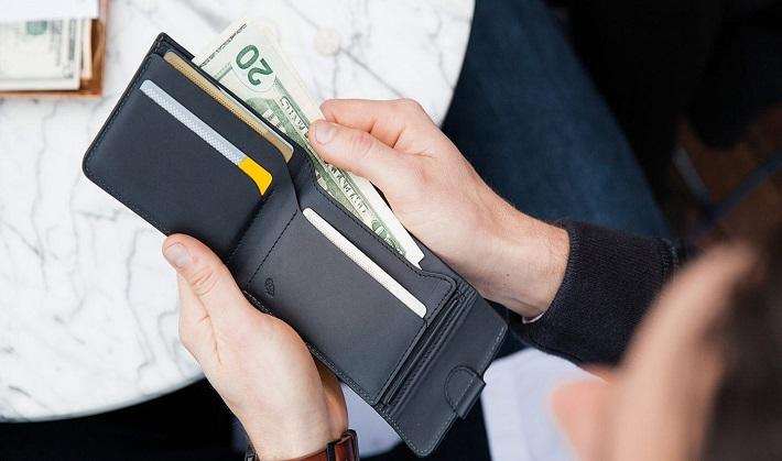 Paying debt balance insurance in installments is more expensive