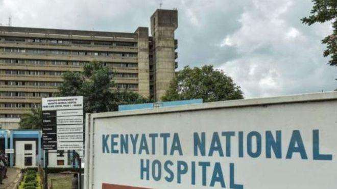 For lack of money, he subtracts his newborn from the hospital