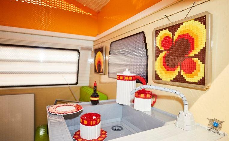 400,000 Lego pebbles were needed to build this full-size camper