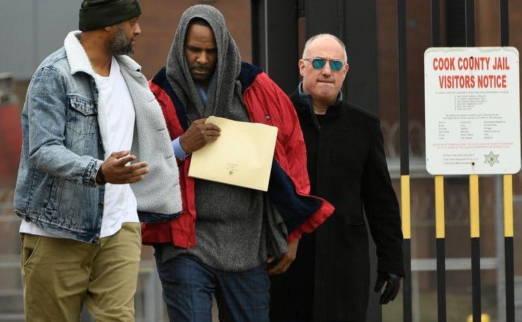 R. Kelly is free again