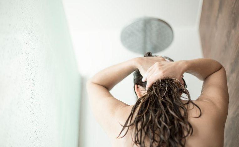 This is how long you have to be in the shower according to dermatologists