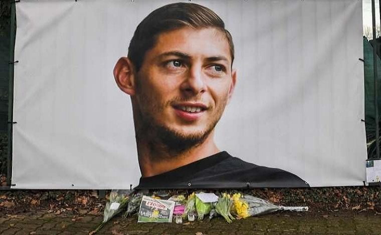 Police investigate online photo of body deceased footballer Sala: "Disgusting"