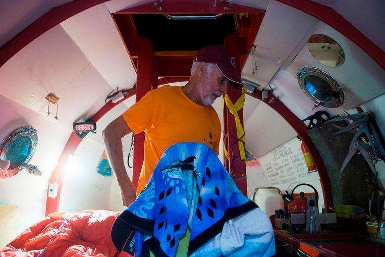 Adventurer (72) crosses Atlantic Ocean in self-built barrel 