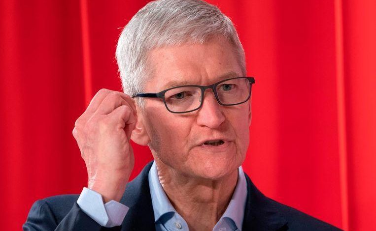 Apple CEO Tim Cook: "Digital privacy is in crisis"