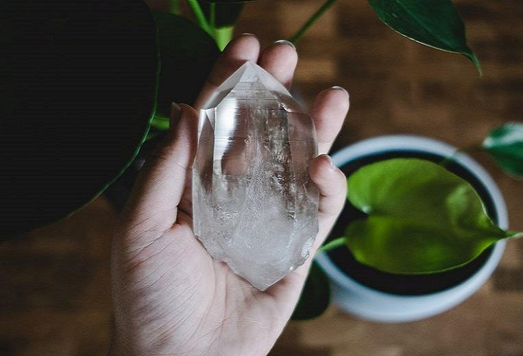 Under the spell of crystals: these are the 5 most popular stones
