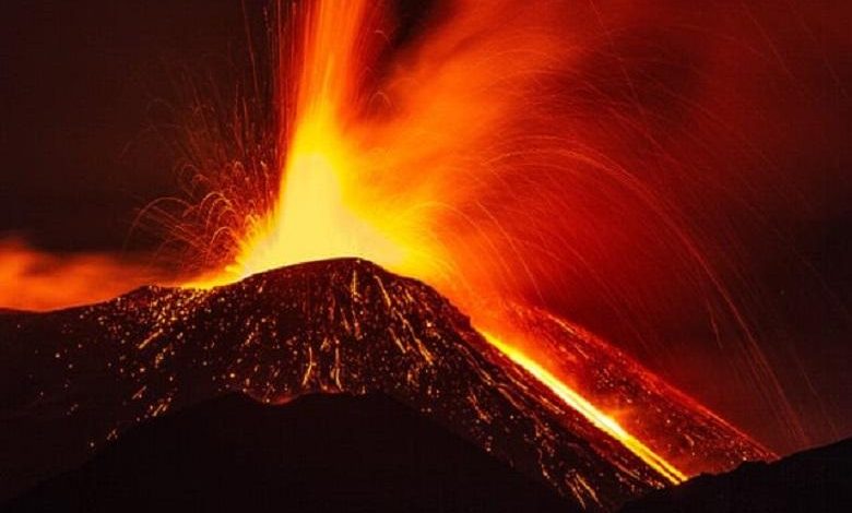 4,700 years ago our ancestors were in front row at a volcano eruption