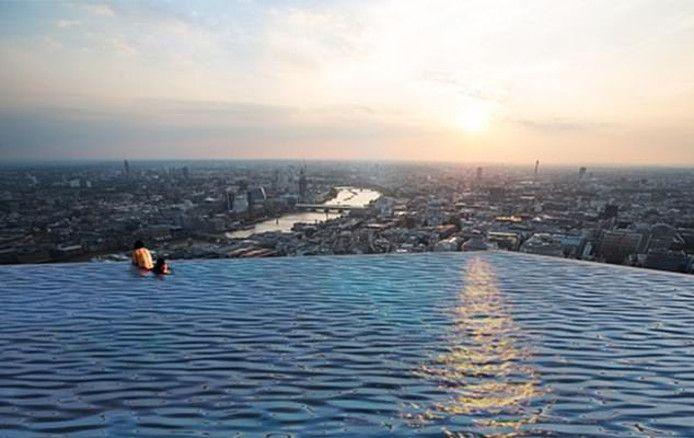 Infinity London: extreme swimming pool you must not fear heights