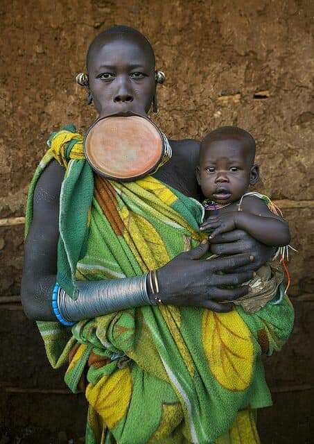 African tribes that practice lip plate [Photos]