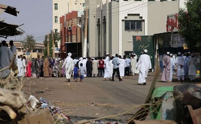 Police use tear gas against first day "civil disobedience" in Sudan