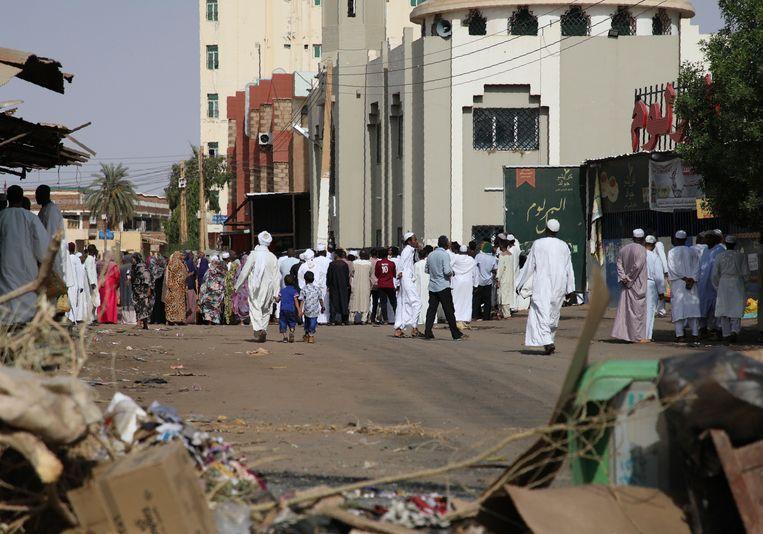 Police use tear gas against first day "civil disobedience" in Sudan