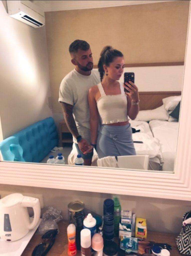 Woman sends holiday photo to parents but accidentally shows more than she wanted 