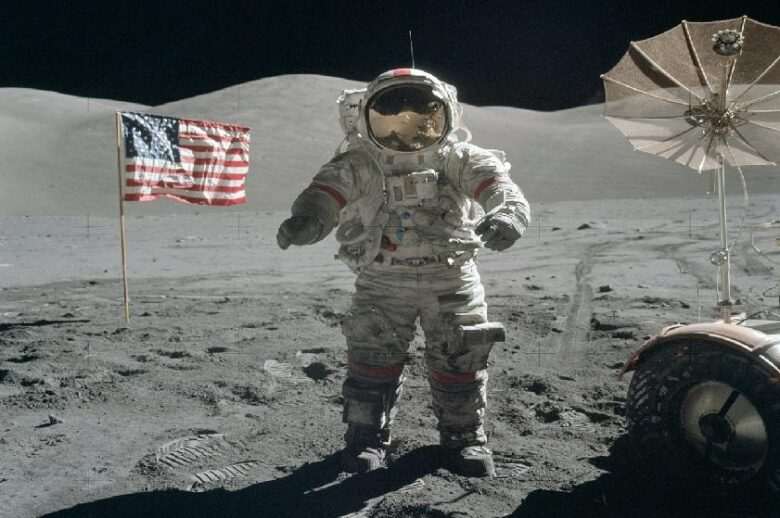 The trip to the moon: everything ready in Houston