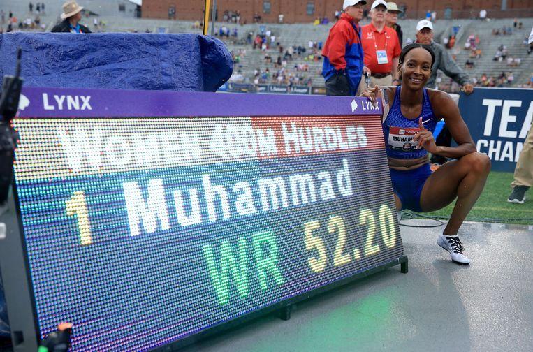 Dalilah Muhammad sets new world record at 400m hurdles