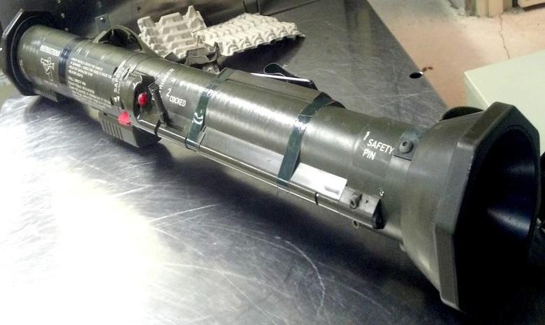Caught with rocket launcher at airport: “souvenir from Kuwait”