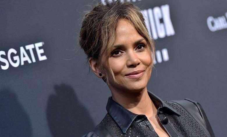 Halle Berry shares photo without bra: “leveled up circa' 66”