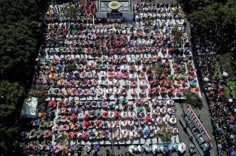 World record of folk dance broken in Mexico