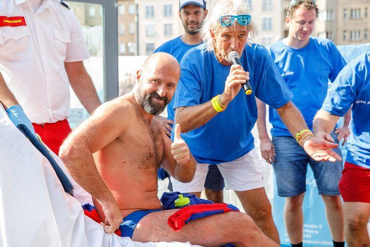 Austrian takes ice bath of 2 hours, 8 minutes and improves world record