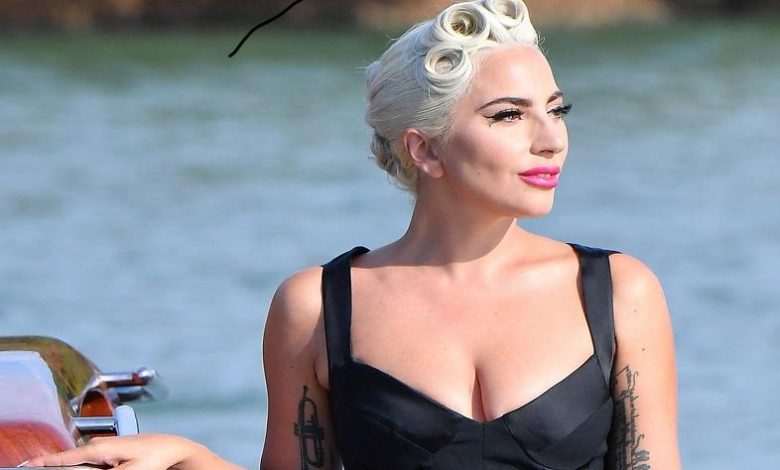 Lady Gaga wants nothing more to do with R. Kelly and scraps their duet