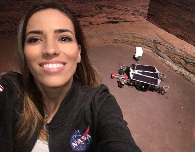 Greek scientist boasts with achievements at NASA, but some detective brings truth to light 