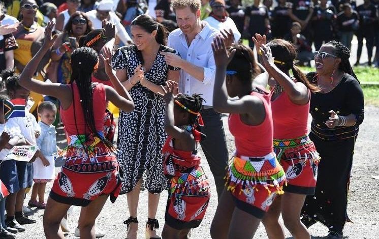 Harry and Meghan tease a dance in Cape Town