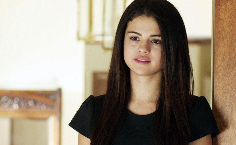 Selena Gomez candid about nervous breakdown: “It felt like all my pain”