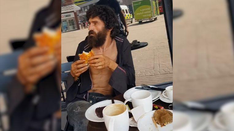 Starbucks wants to chase homeless man that gets lunch paid by good Samaritan: “Isn’t he human?”