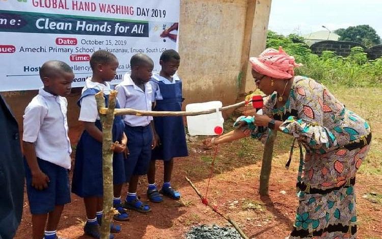 Governor's wife commissions tippy taps for primary school pupils