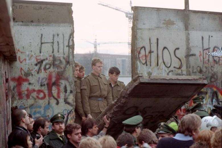 How the Berlin Wall fell by accident: after the mistake of one man