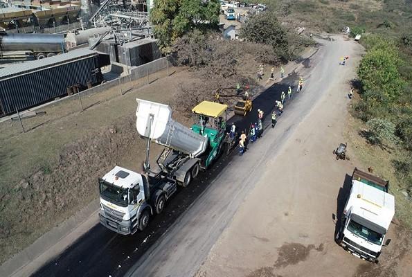 The first African country to build roads with recycled plastic