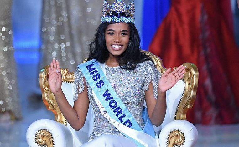 Miss Jamaica Toni-Ann Singh crowned Miss World 2019