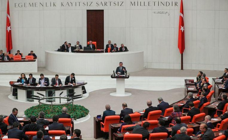 Turkish parliament approves of military action in Libya