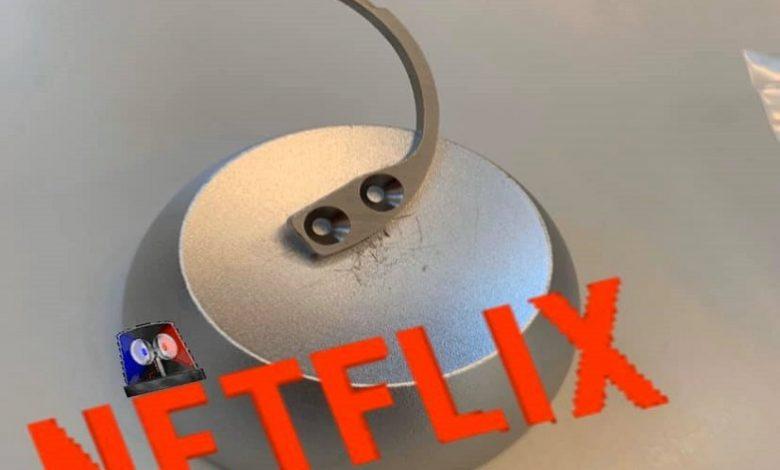 Girls practiced thieves trick they see on Netflix series but ran into lamp