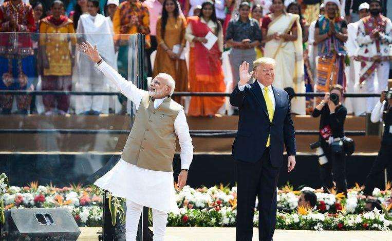 Trump wants to arm India against China with “best and most feared weapons”