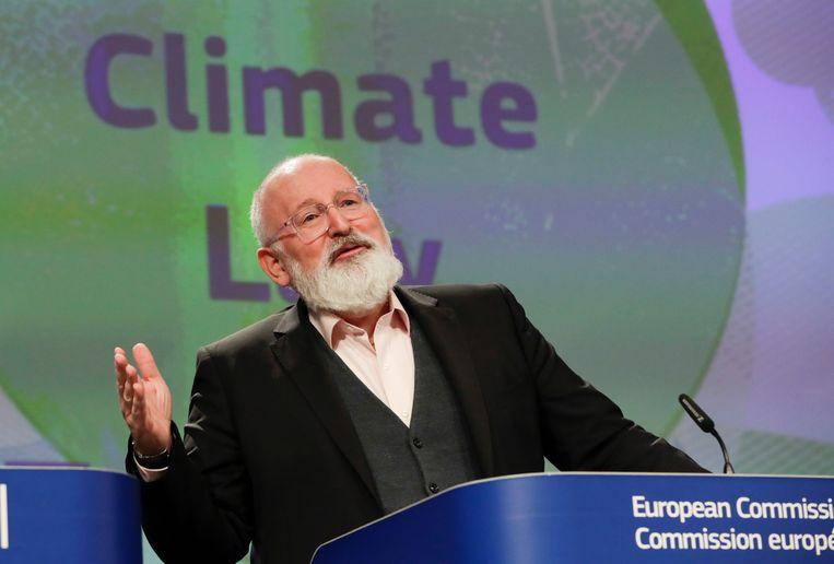 New law obliges EU countries to adhere to climate targets 2050, Thunberg is not convinced 