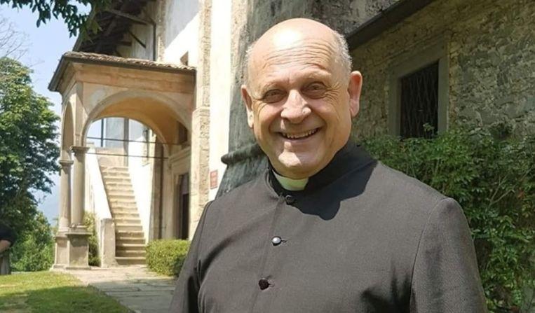 Italian priest donates ventilator to younger patient and dies