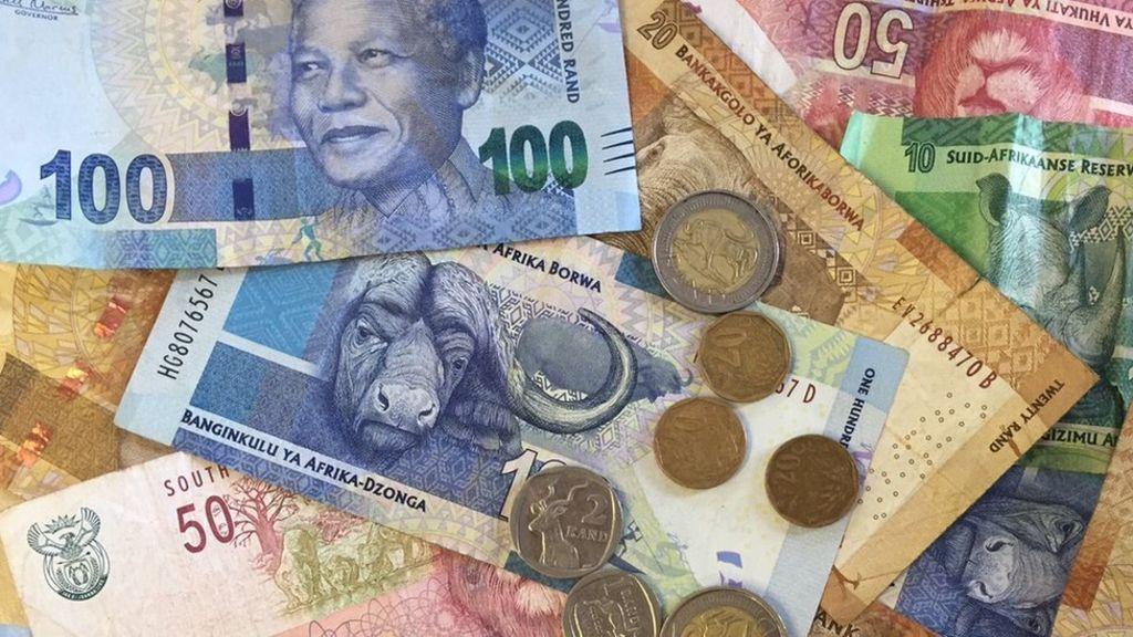 Scammers in South Africa collect “contaminated” banknotes and coins