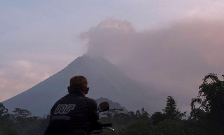 Deadly Merapi volcano erupts in Indonesia