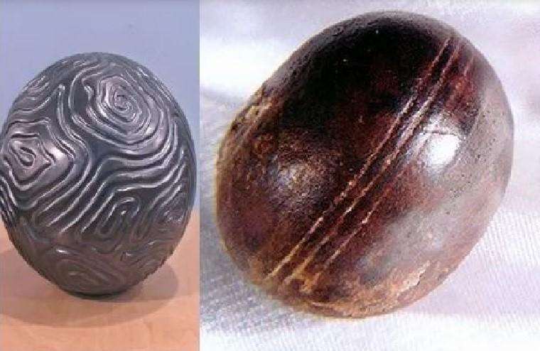 Grooved sphere rock in South Africa