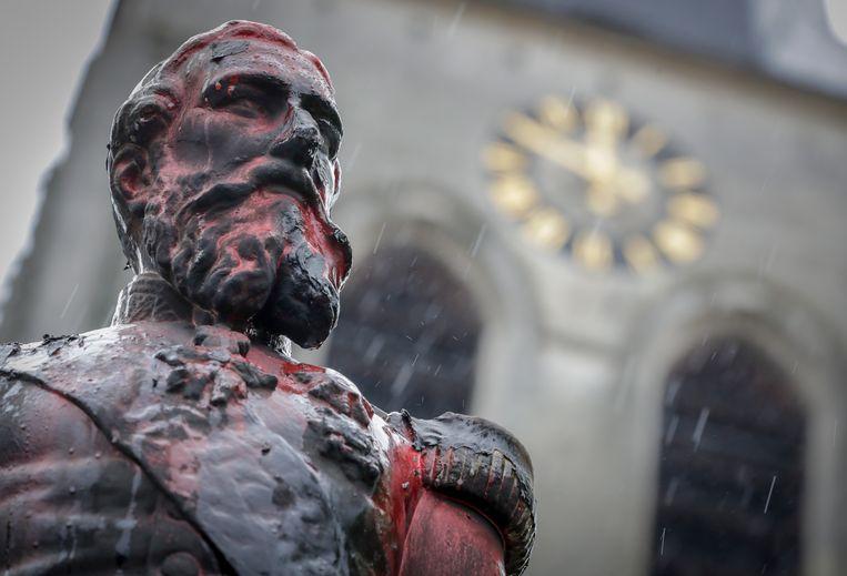 In Ekeren, the damaged statue of Leopold II was removed.