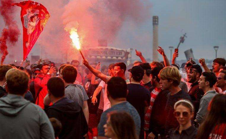 Liverpool are suing fans for “unacceptable behavior” giant mountain of waste left behind