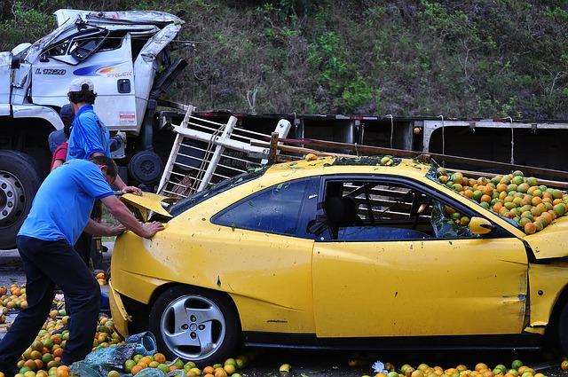Need car insurance? Attention, because normal car policy does not cover all risks. 