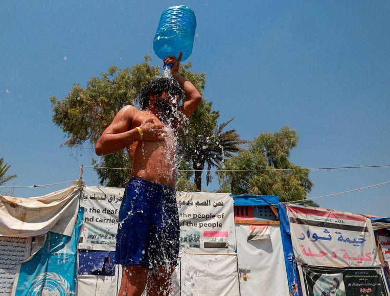Middle East groans under unseen temperatures: 51.8 degrees in Baghdad